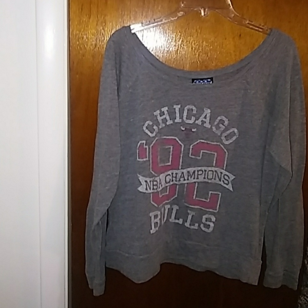 Chicago Bulls shirt